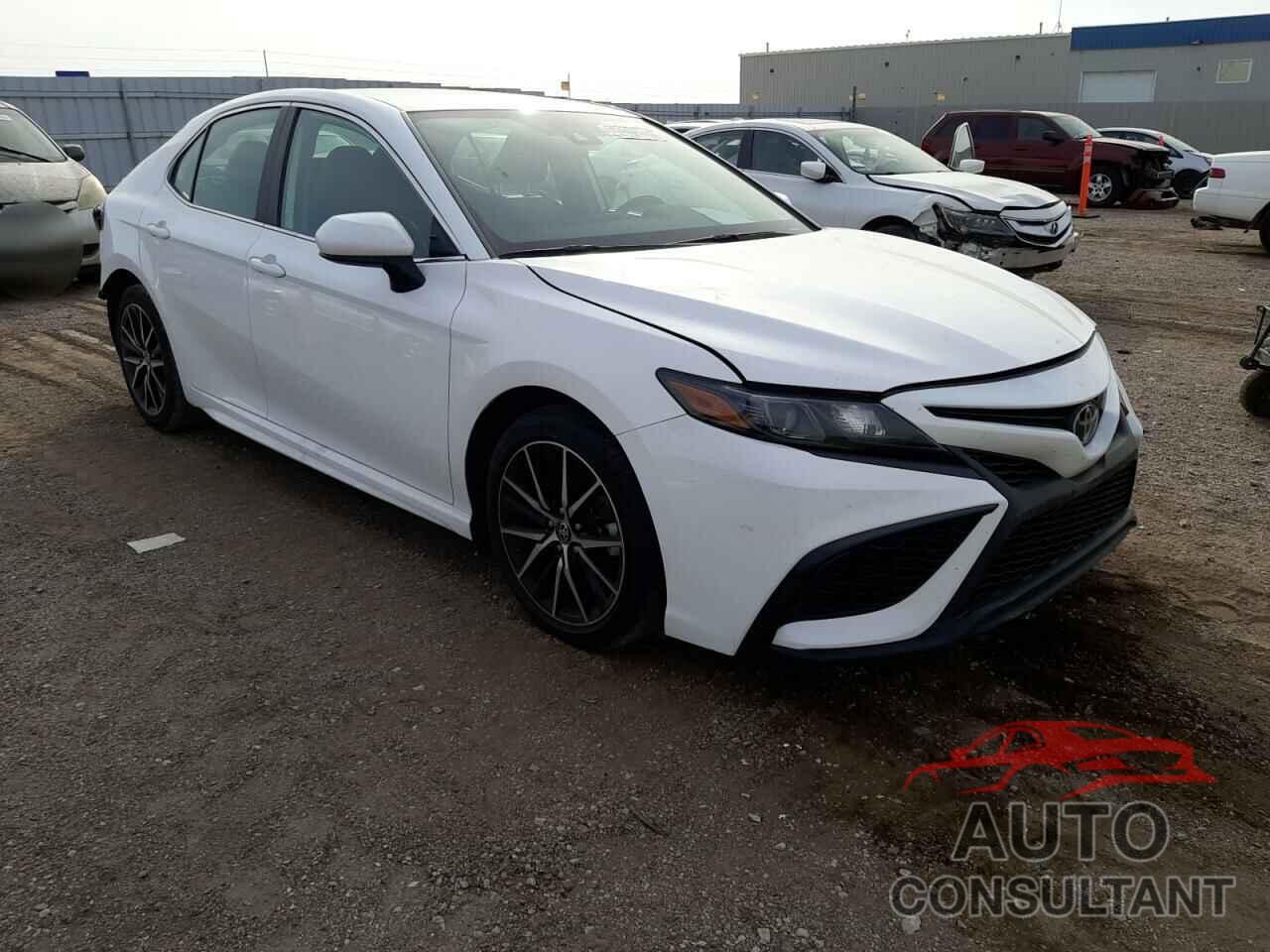 TOYOTA CAMRY 2021 - 4T1G11AK3MU433453