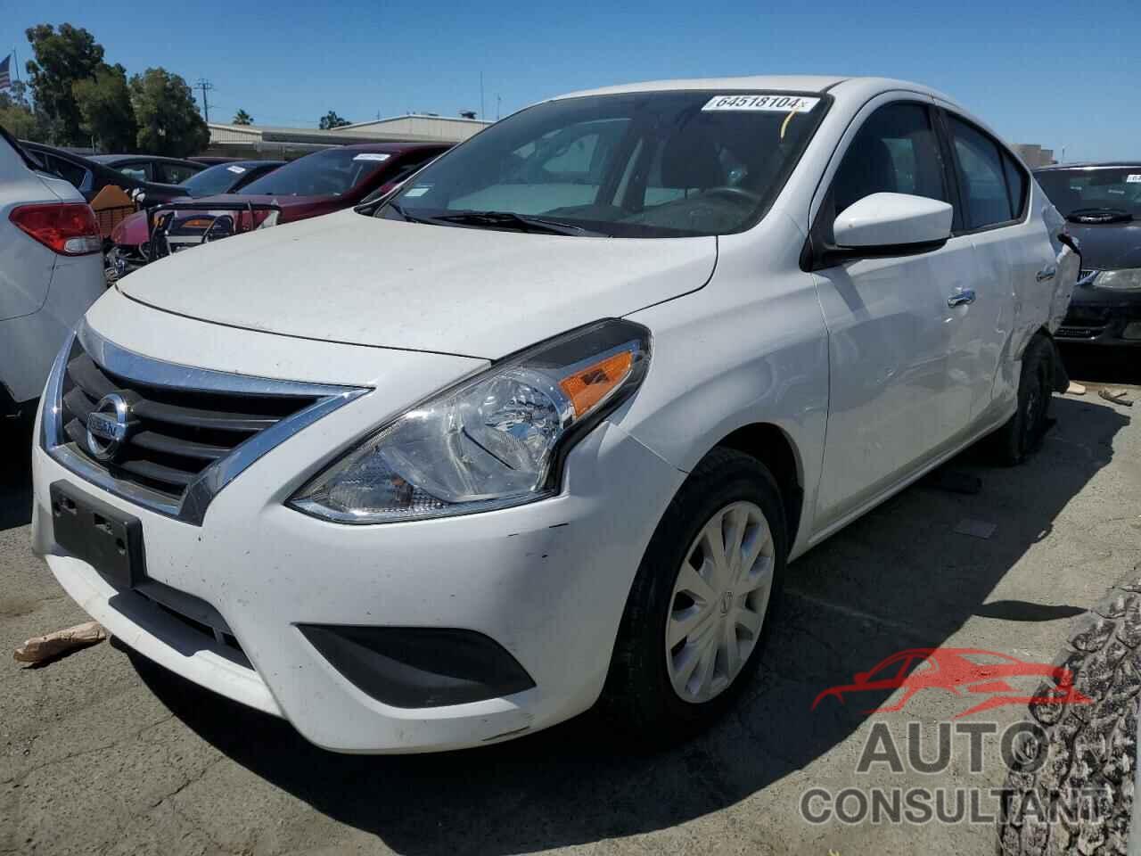 NISSAN VERSA 2019 - 3N1CN7AP8KL875595