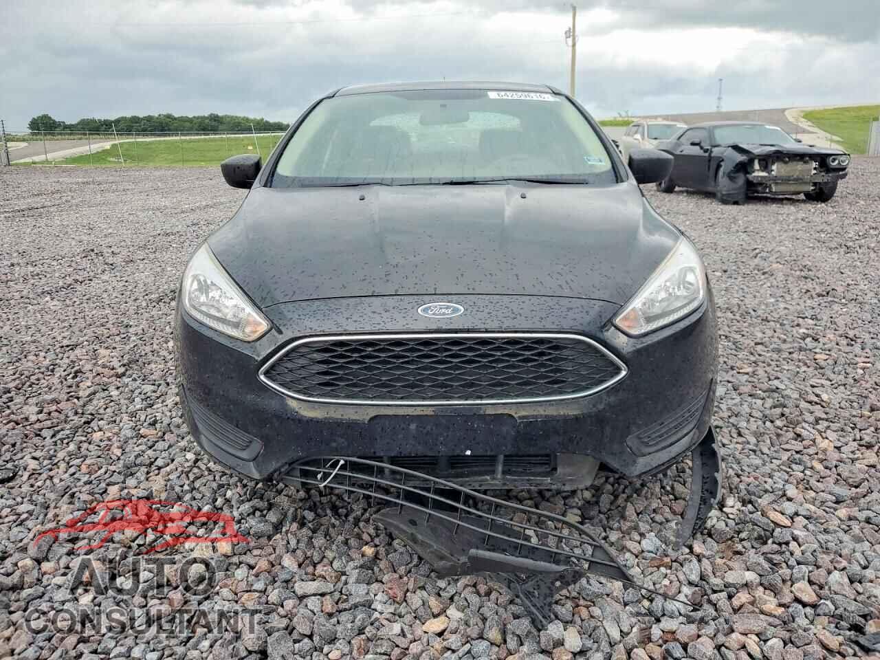 FORD FOCUS 2016 - 1FADP3E22GL233465