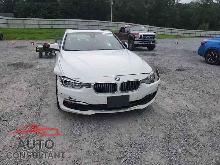 BMW 3 SERIES 2016 - WBA8E3G56GNU00419