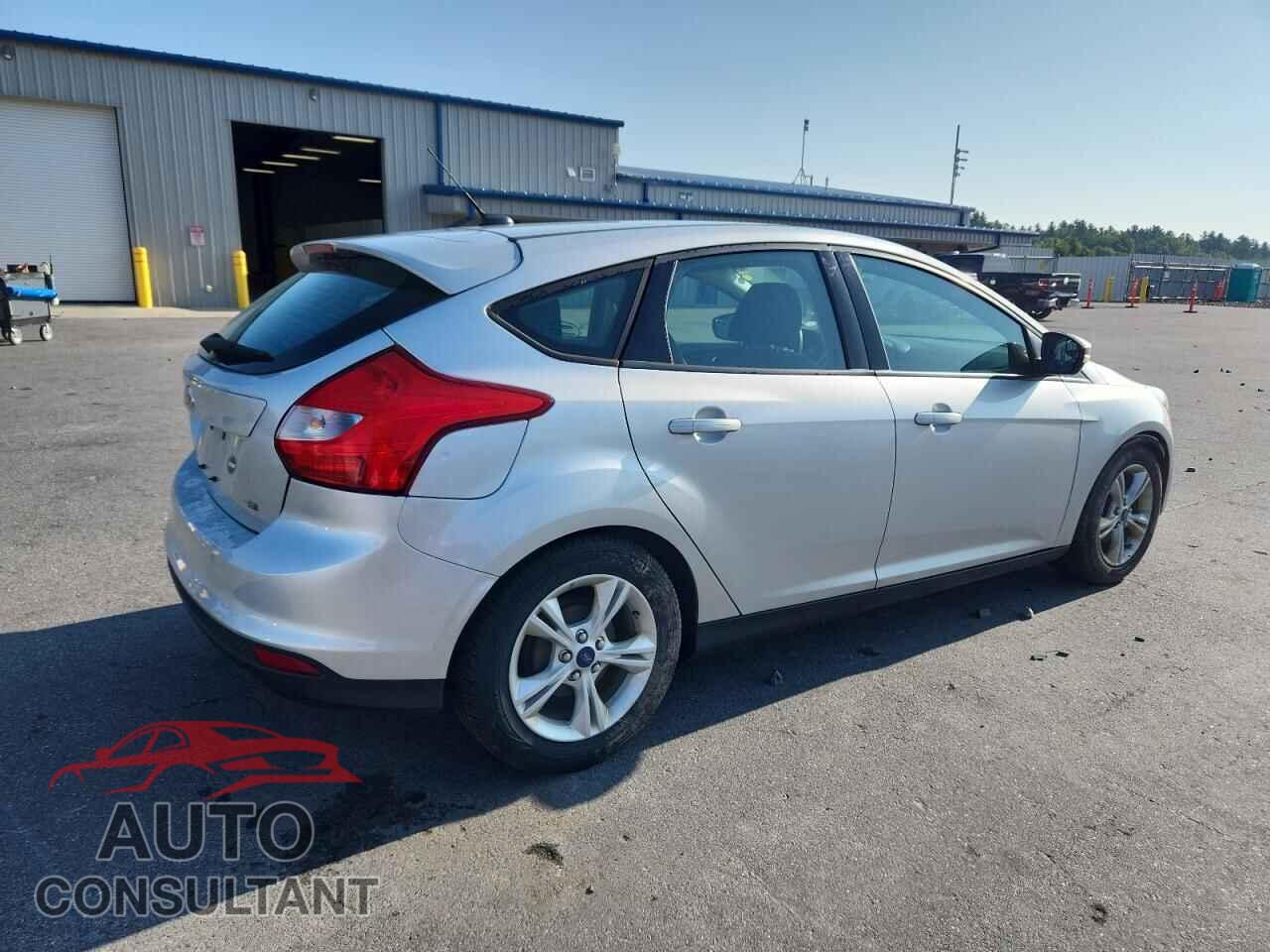 FORD FOCUS 2014 - 1FADP3K27EL445974