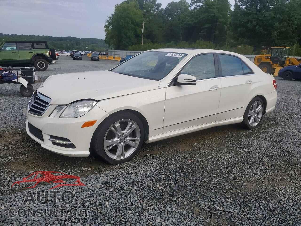 MERCEDES-BENZ E-CLASS 2013 - WDDHF5KB4DA732005