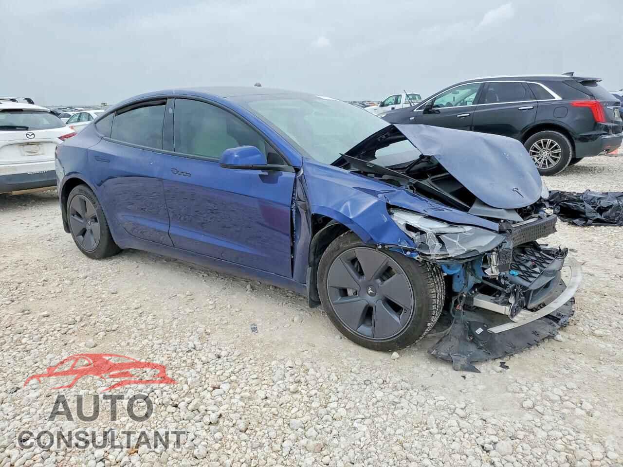 TESLA MODEL 3 2022 - 5YJ3E1EA6NF327582