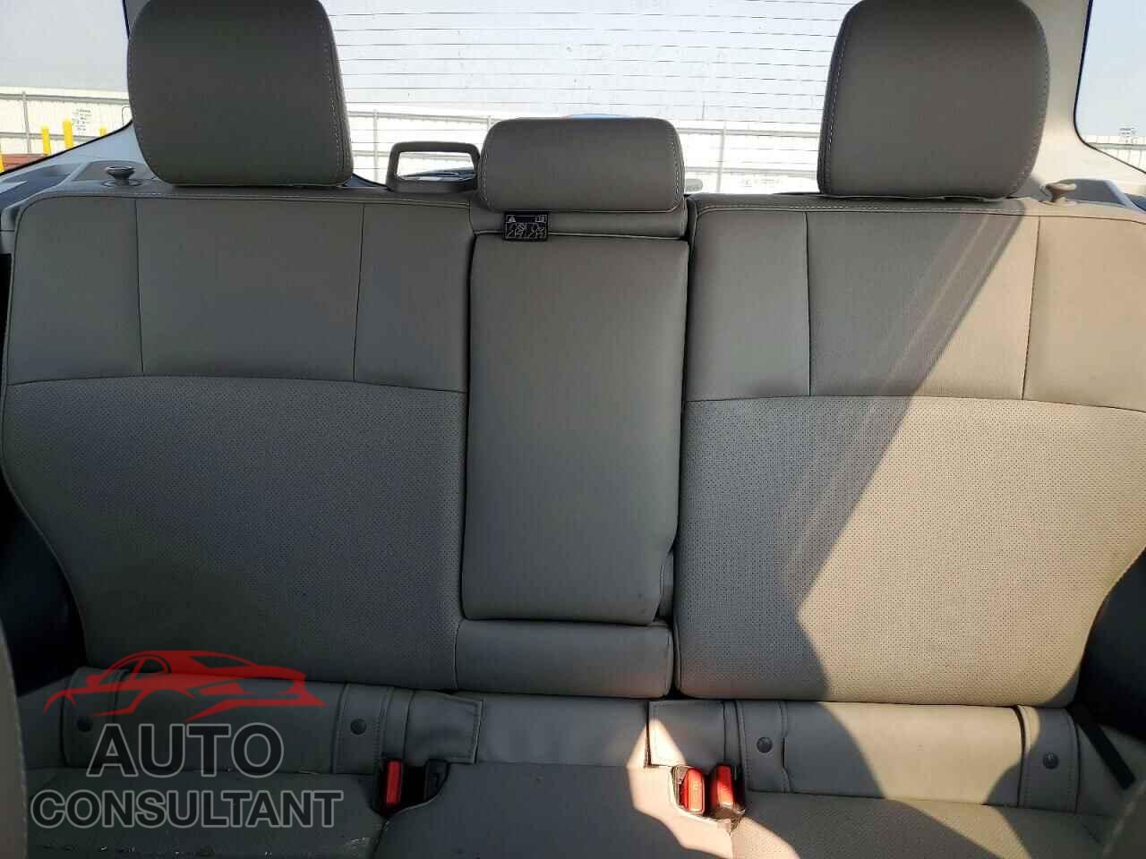 SUBARU FORESTER 2016 - JF2SJAKC4GH535221