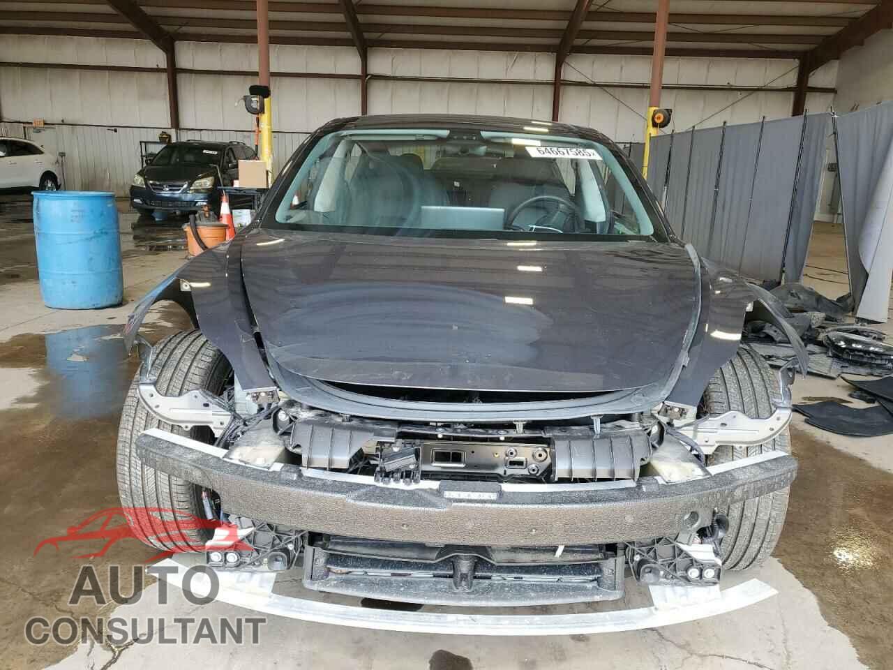 TESLA MODEL 3 2021 - 5YJ3E1EA3MF042630
