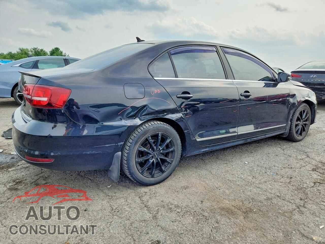 VOLKSWAGEN JETTA 2017 - 3VWL17AJ5HM390741