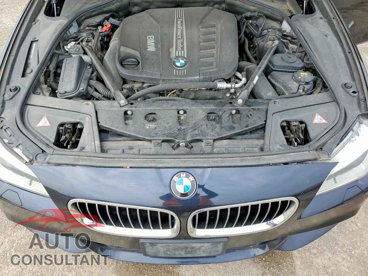 BMW 5 SERIES 2016 - WBAFV3C52GD687745