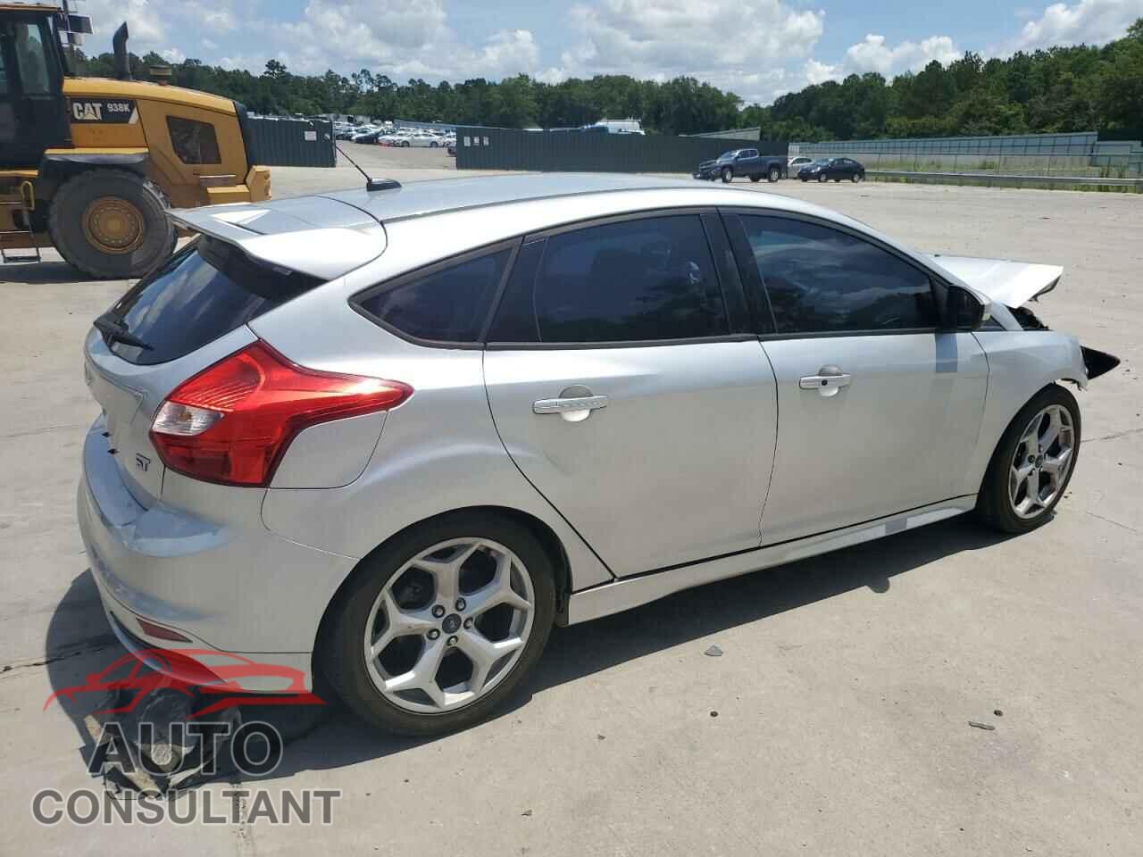 FORD FOCUS 2014 - 1FADP3L90EL180360