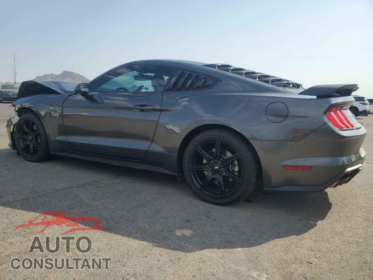 FORD MUSTANG 2018 - 1FA6P8CF3J5117330