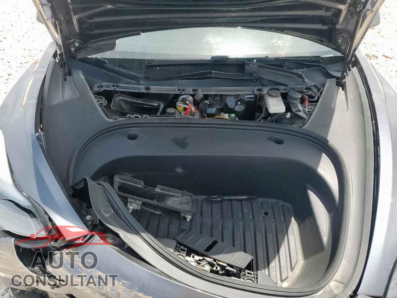 TESLA MODEL 3 2023 - 5YJ3E1EA3PF668540