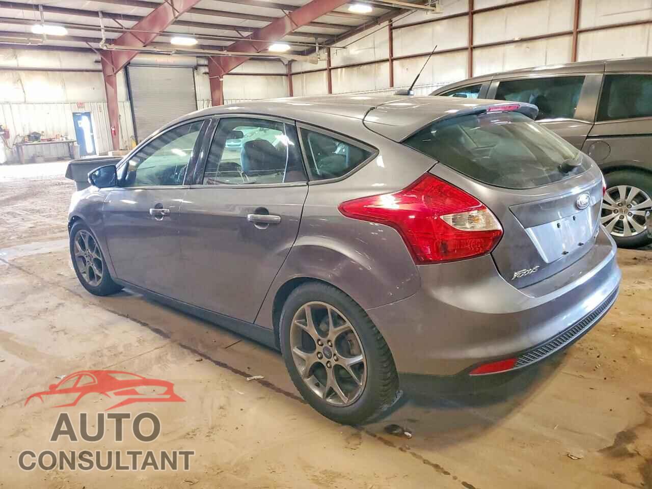 FORD FOCUS 2014 - 1FADP3K27EL358107