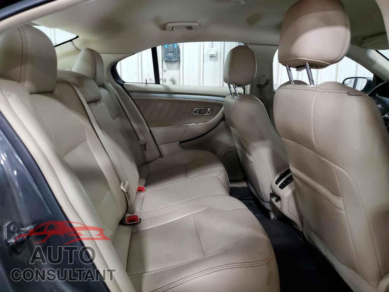 FORD TAURUS 2015 - 1FAHP2E81FG155378