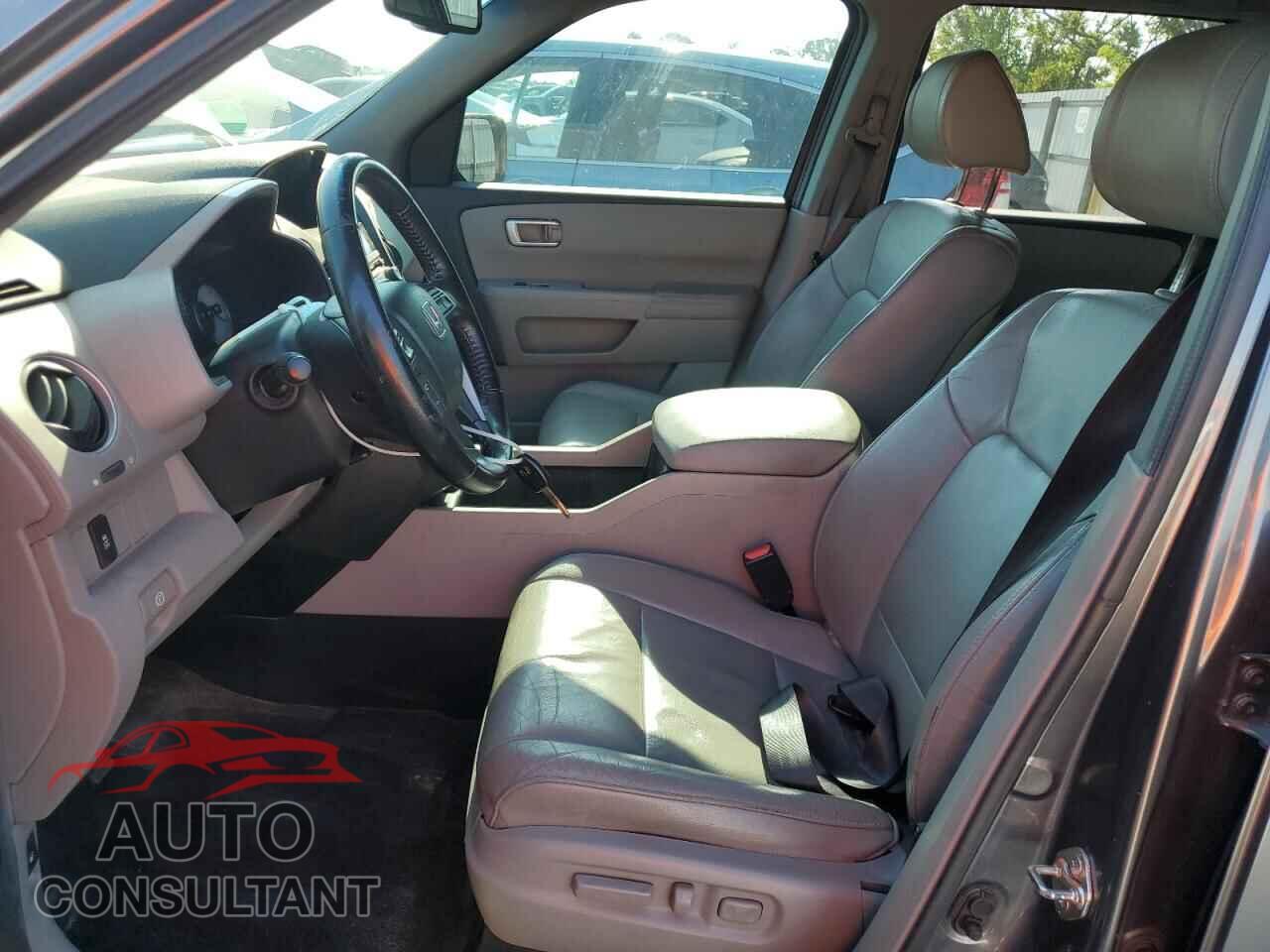 HONDA PILOT 2013 - 5FNYF3H76DB021379