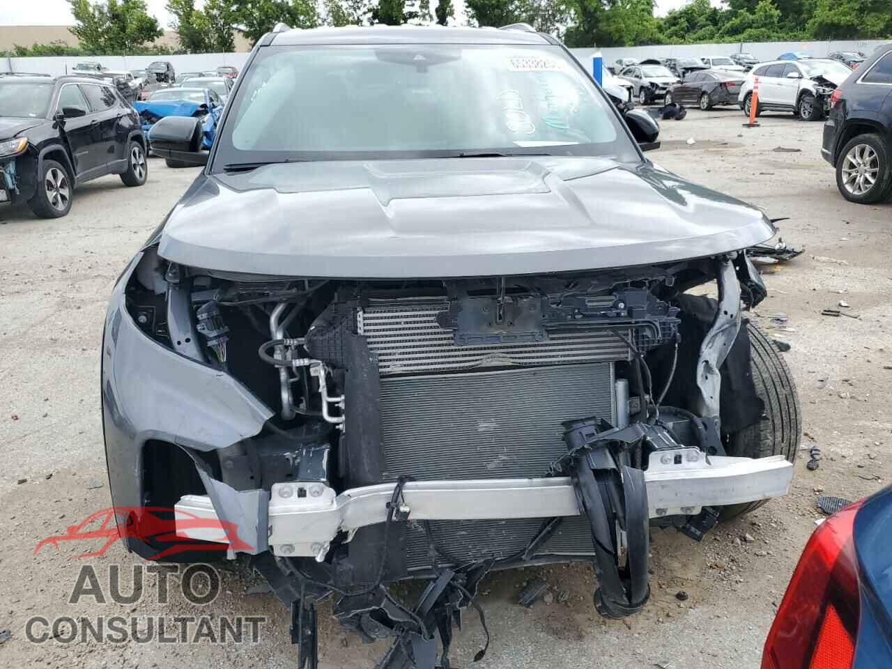 FORD EXPLORER 2023 - 1FMSK7FH9PGB18800