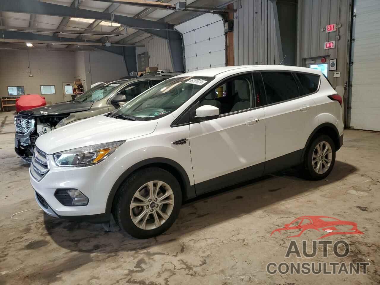 FORD ESCAPE 2019 - 1FMCU9GD7KUC34058