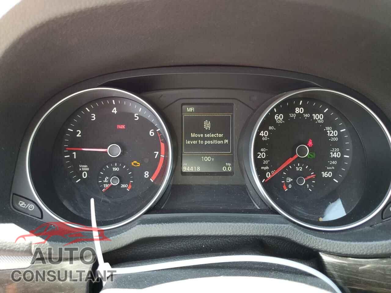 VOLKSWAGEN PASSAT 2018 - 1VWCA7A34JC009776