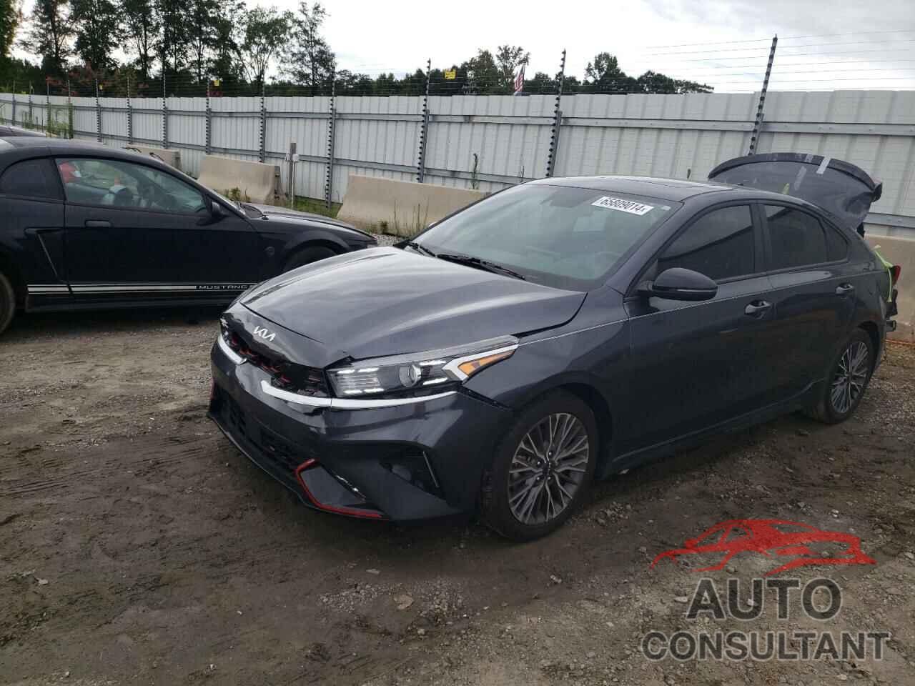 KIA FORTE 2023 - 3KPF54AD8PE555641