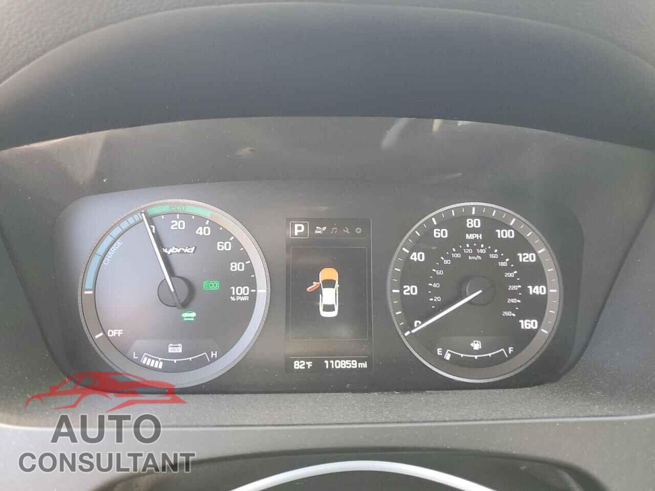 HYUNDAI SONATA 2017 - KMHE34L11HA048021