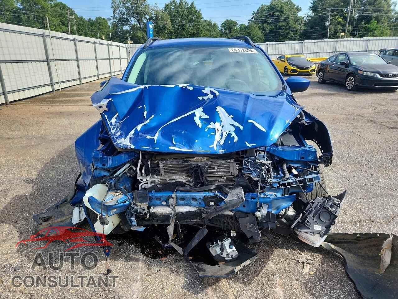 FORD ESCAPE 2018 - 1FMCU0GDXJUD52017