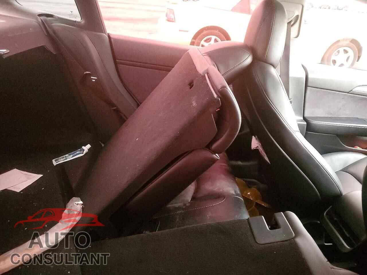 TESLA MODEL 3 2021 - 5YJ3E1EA2MF002782
