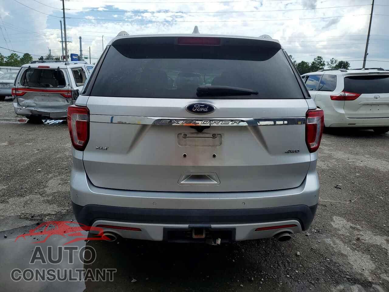 FORD EXPLORER 2017 - 1FM5K8D82HGD00233