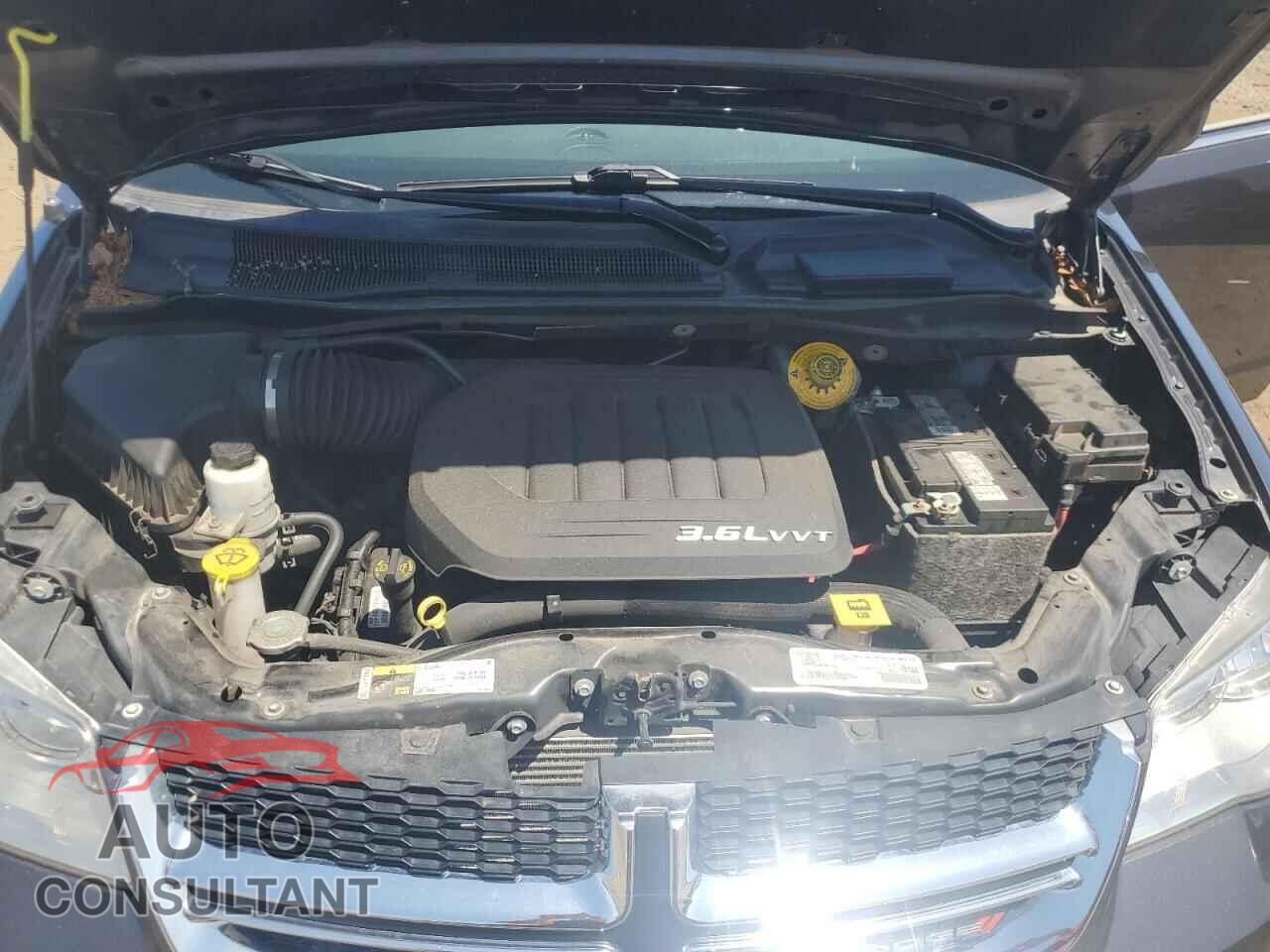 DODGE CARAVAN 2018 - 2C4RDGCG7JR256205