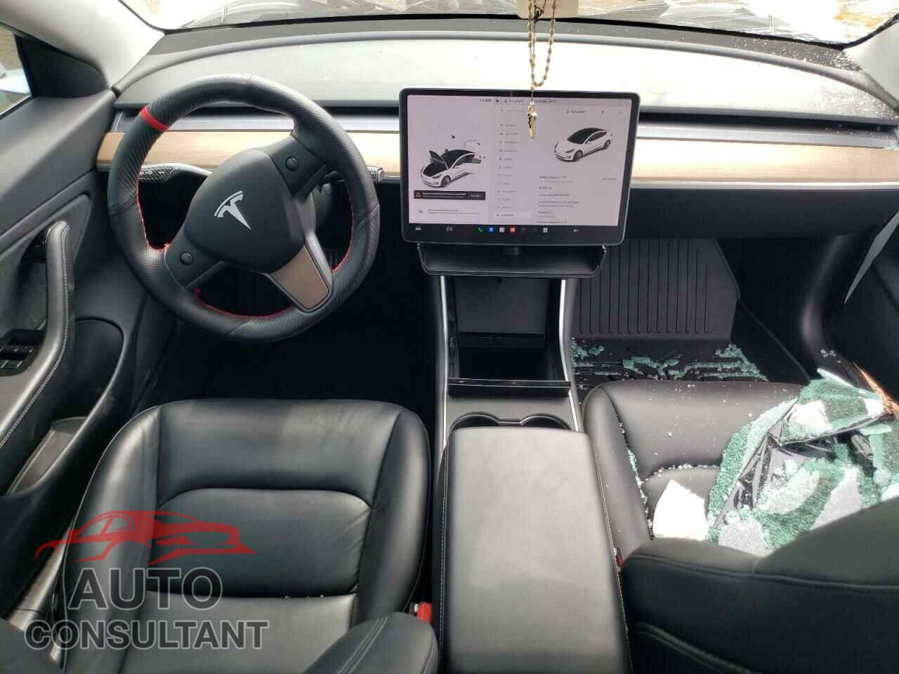 TESLA MODEL 3 2019 - 5YJ3E1EA9KF407549