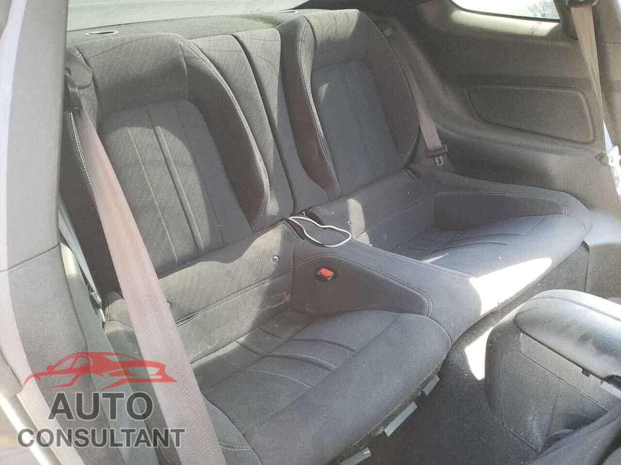 FORD MUSTANG 2021 - 1FA6P8CF1M5110137