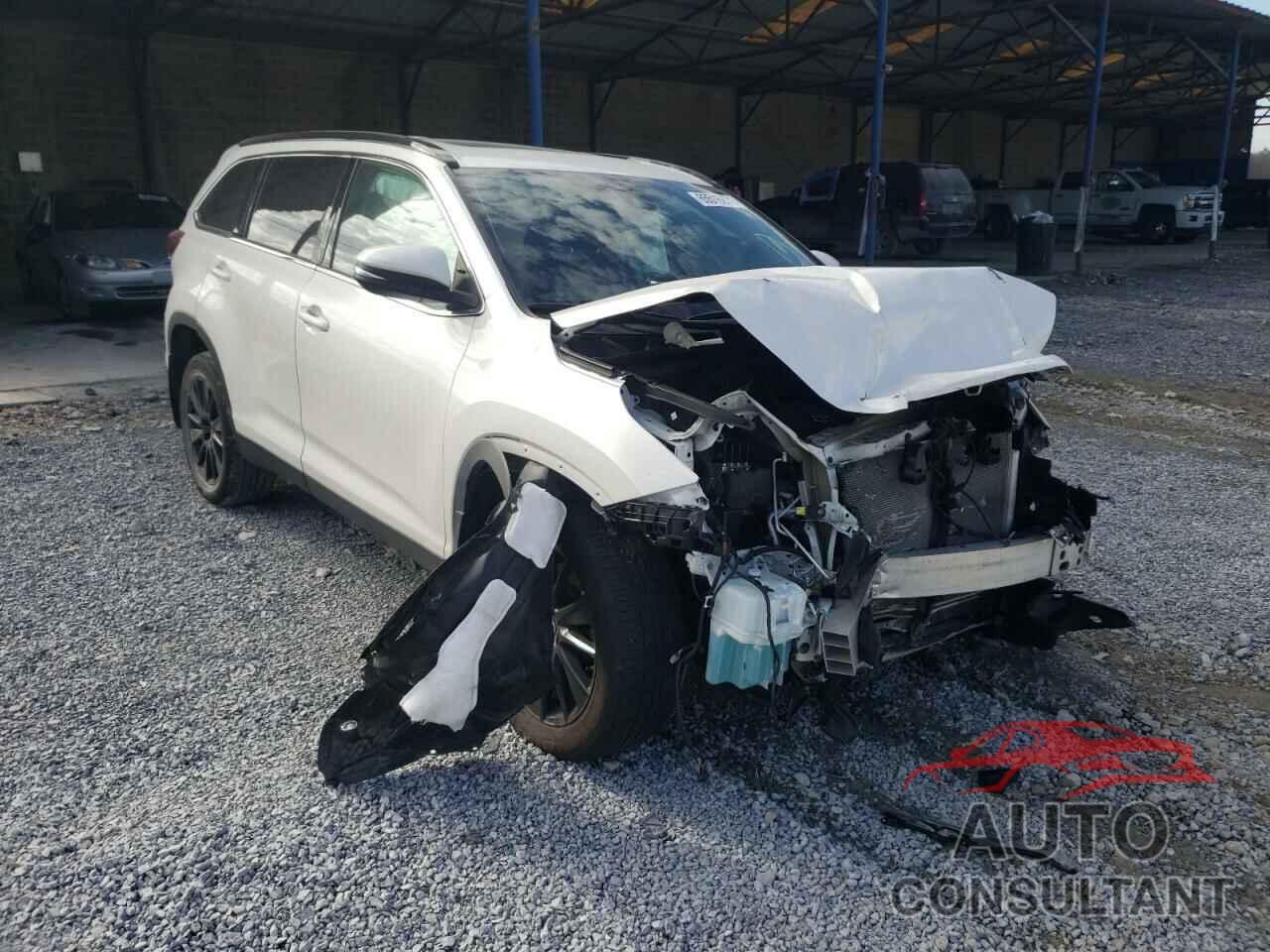 TOYOTA HIGHLANDER 2019 - 5TDJZRFH3KS604525