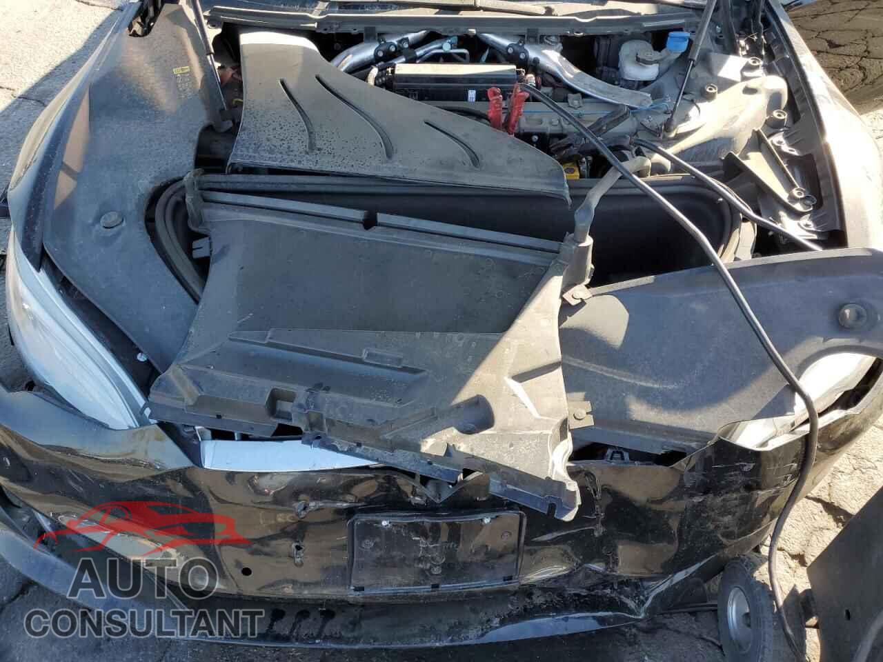 TESLA MODEL S 2017 - 5YJSA1E29HF201043