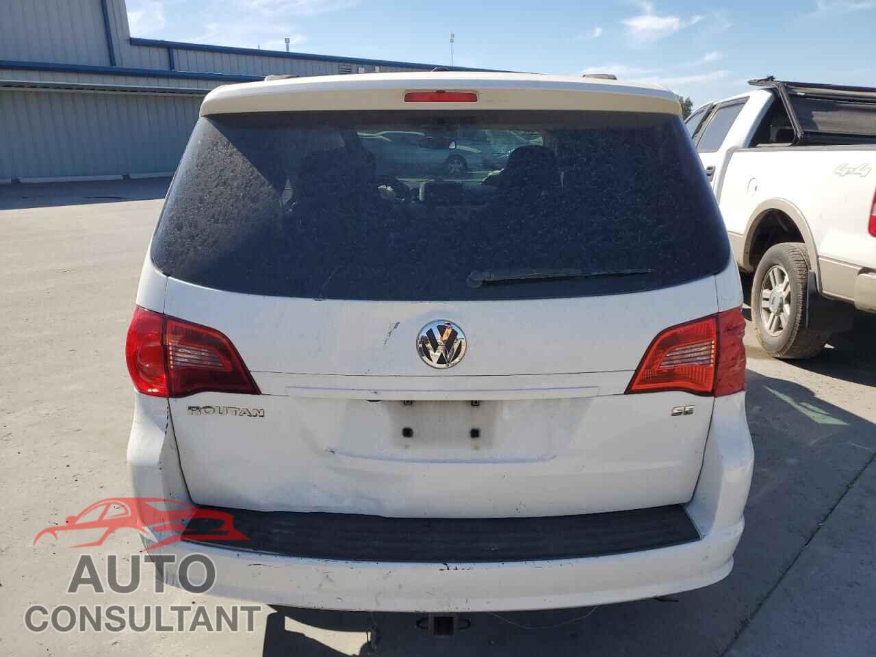 VOLKSWAGEN All Models 2011 - 2V4RW3DGXBR621792
