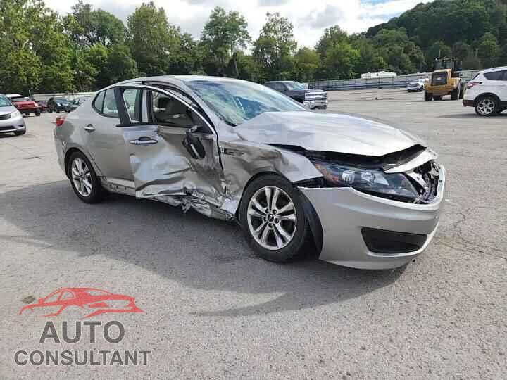 KIA OPTIMA 2011 - KNAGN4A76B5082807