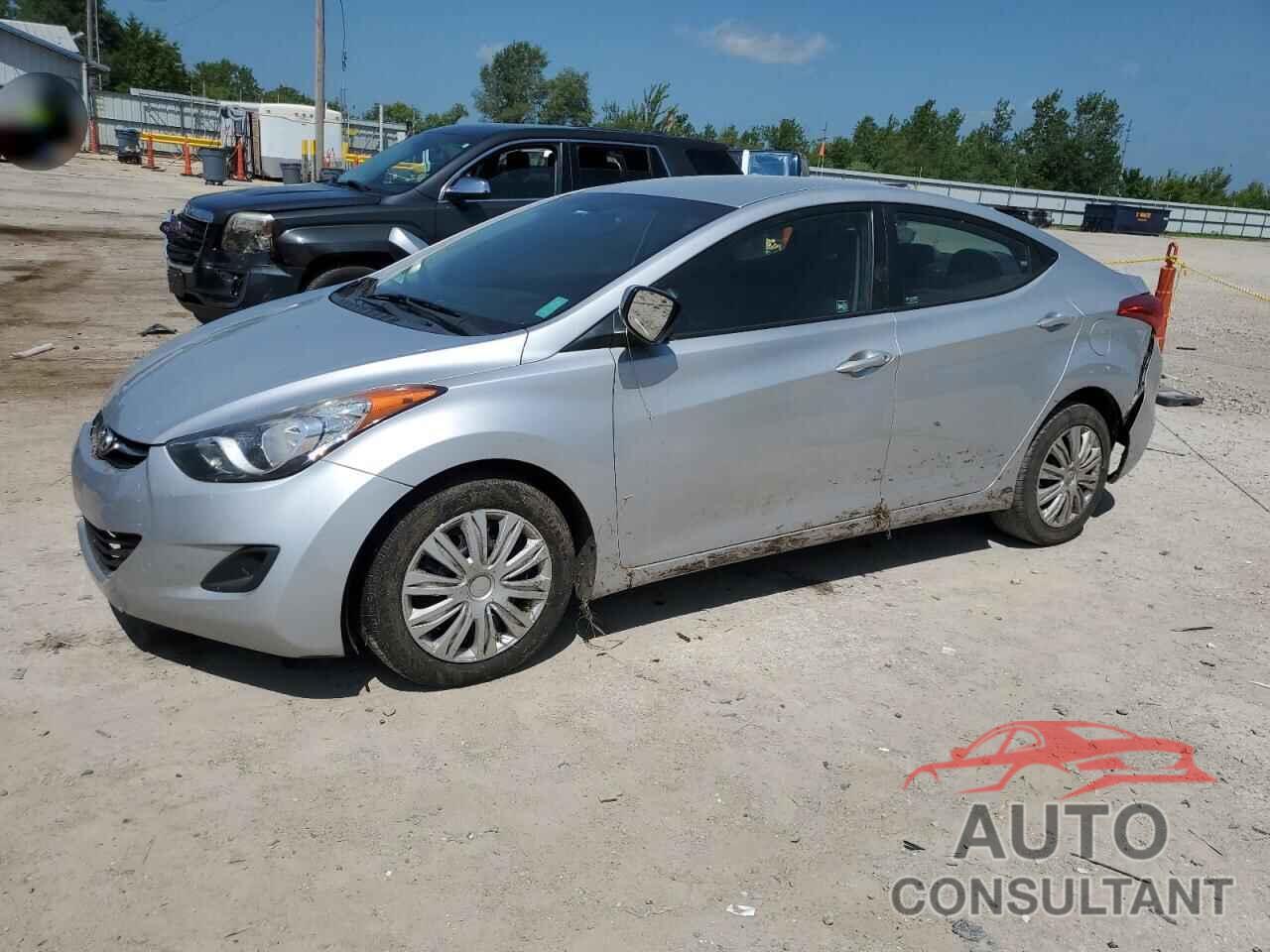 HYUNDAI ELANTRA 2013 - 5NPDH4AE8DH164956