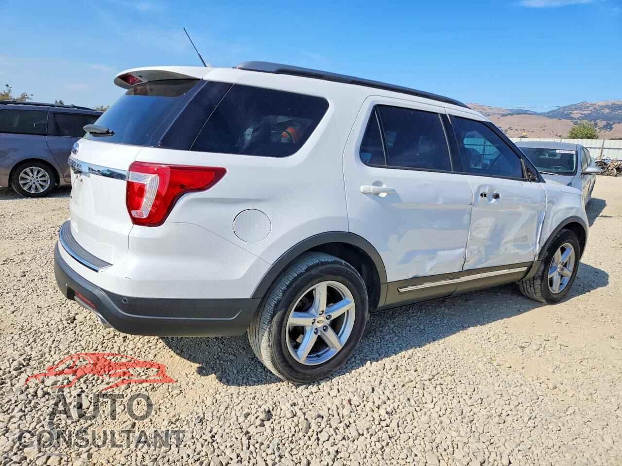 FORD EXPLORER 2018 - 1FM5K7D87JGB39474