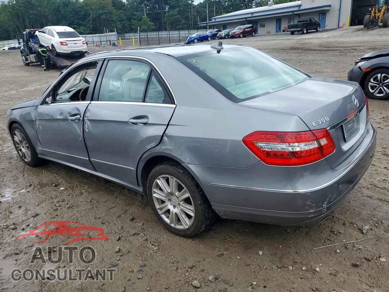 MERCEDES-BENZ E-CLASS 2012 - WDDHF5KB7CA532749
