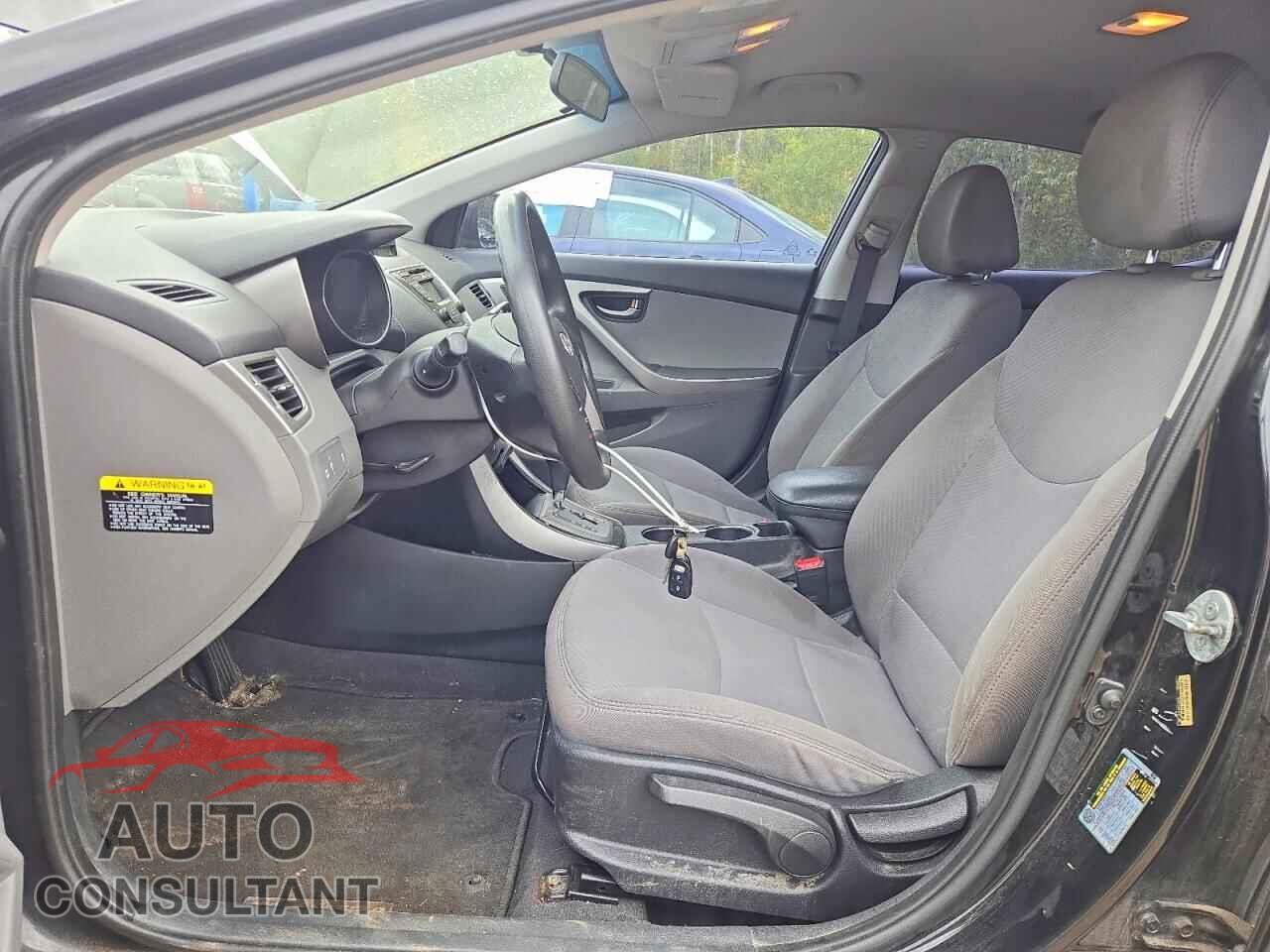 HYUNDAI ELANTRA 2013 - 5NPDH4AE2DH413204