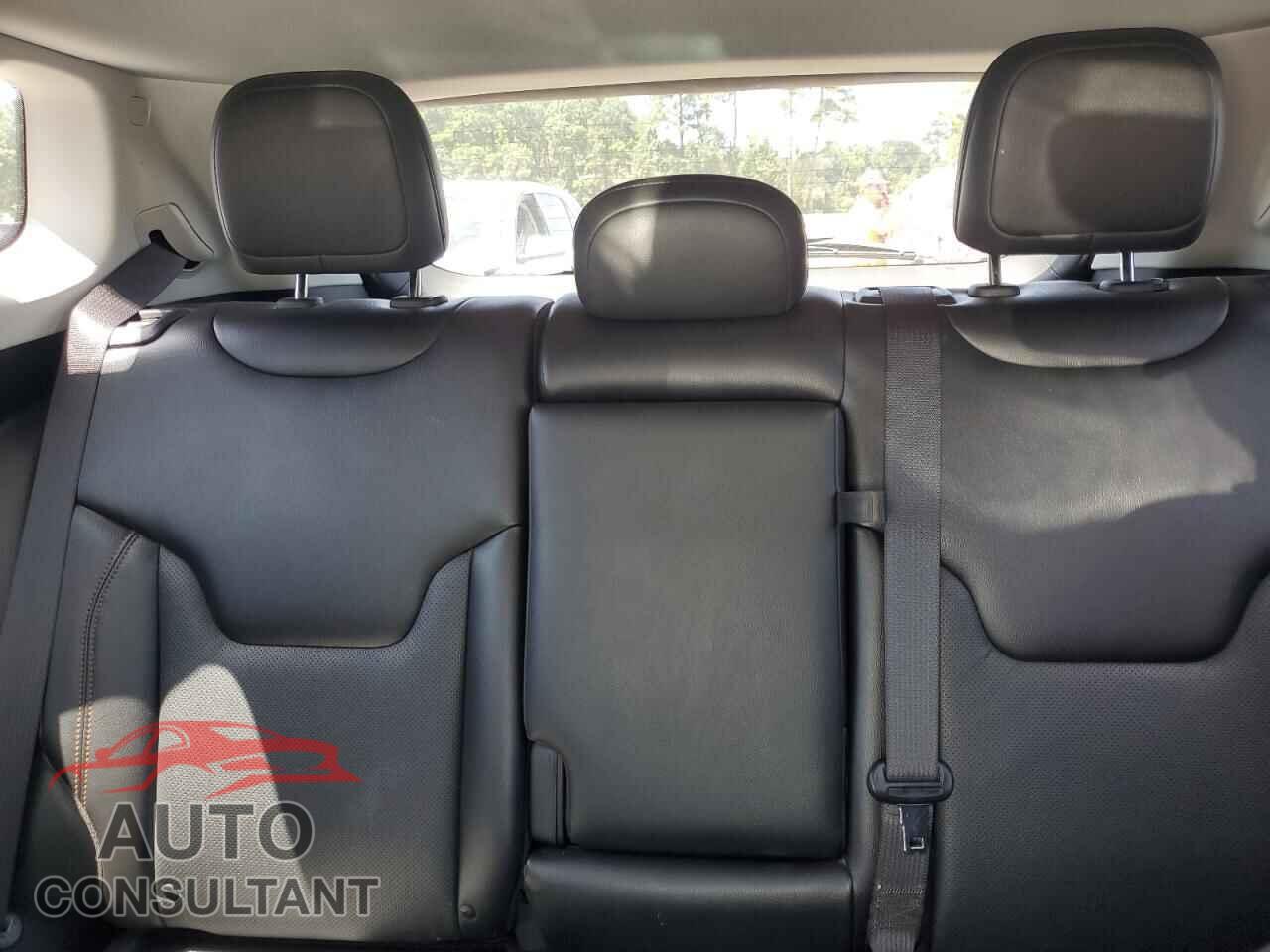 JEEP COMPASS 2021 - 3C4NJDCB9MT572684