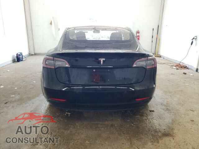 TESLA MODEL 3 2018 - 5YJ3E1EA0JF056321
