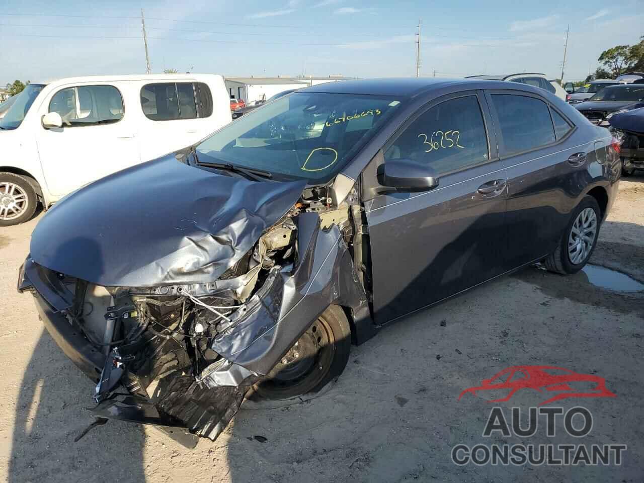 TOYOTA COROLLA 2017 - 2T1BURHE4HC823968