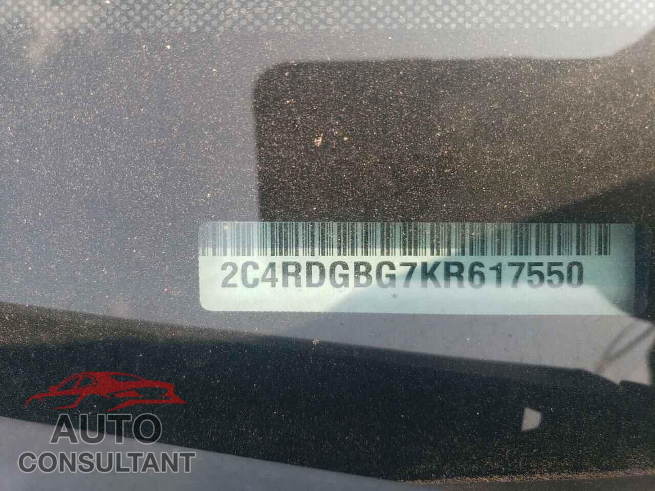 DODGE CARAVAN 2019 - 2C4RDGBG7KR617550