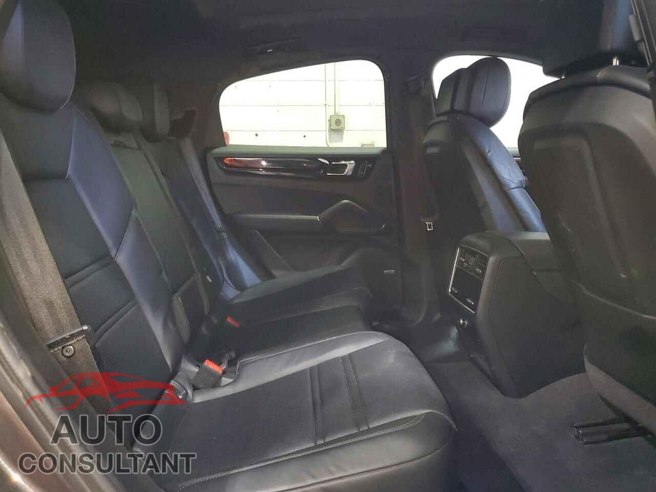 PORSCHE CAYENNE 2020 - WP1BE2AY1LDA55238