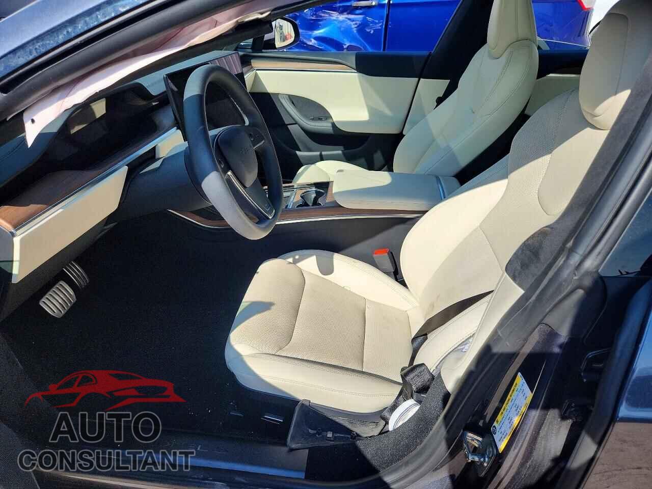 TESLA MODEL S 2023 - 5YJSA1E54PF520164