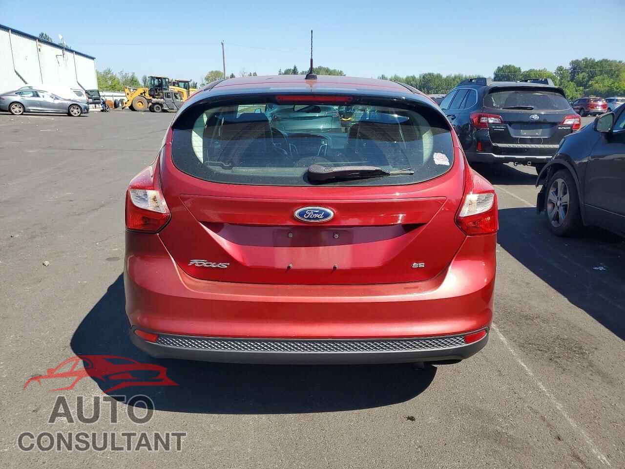 FORD FOCUS 2013 - 1FADP3K28DL117218