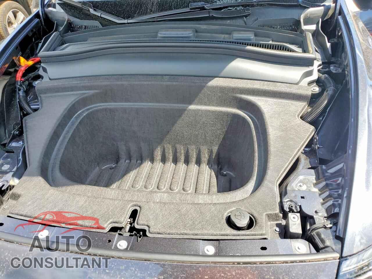 TESLA MODEL Y 2026 - 7SAYGDEE7TA636477