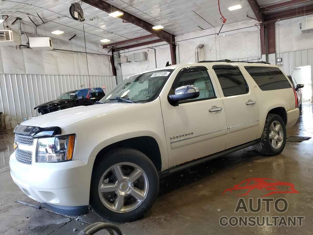CHEVROLET SUBURBAN 2011 - 1GNSKKE35BR237672