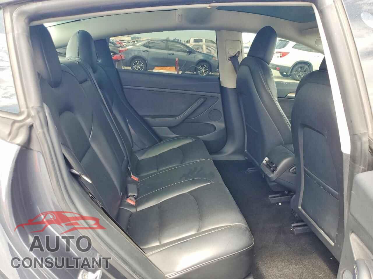 TESLA MODEL 3 2021 - 5YJ3E1EA4MF082392