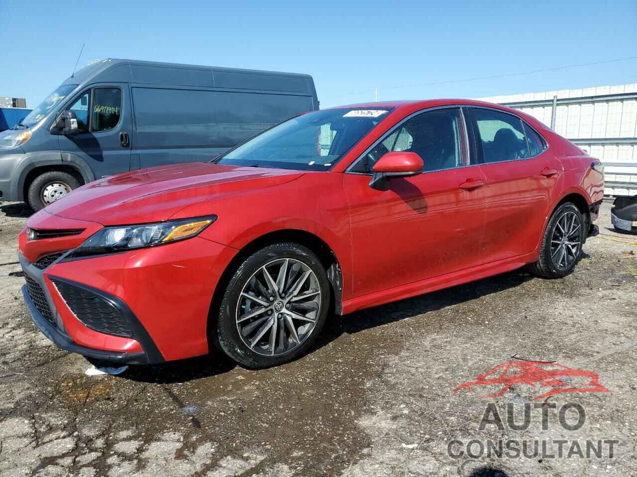 TOYOTA CAMRY 2021 - 4T1G11AK8MU460714