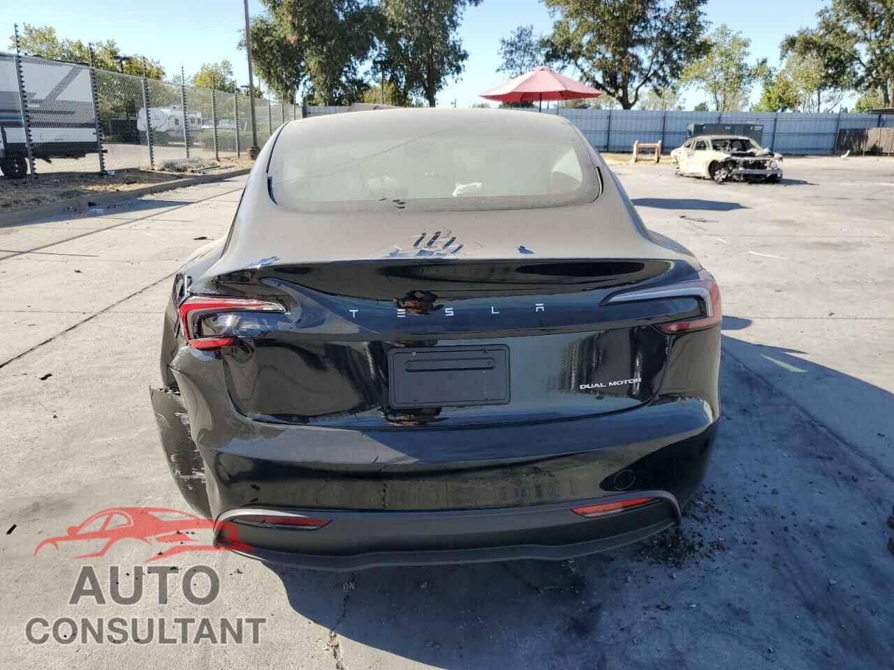TESLA MODEL 3 2024 - 5YJ3E1EBXRF809860