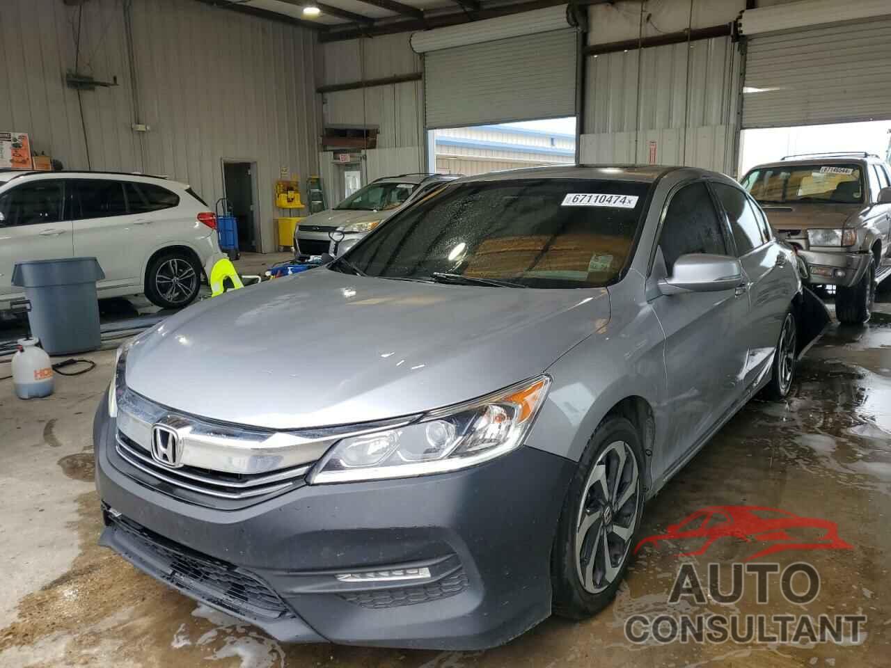 HONDA ACCORD 2017 - 1HGCR3F8XHA035248