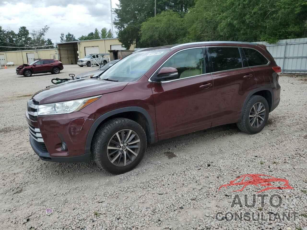 TOYOTA HIGHLANDER 2017 - 5TDKZRFH7HS231969